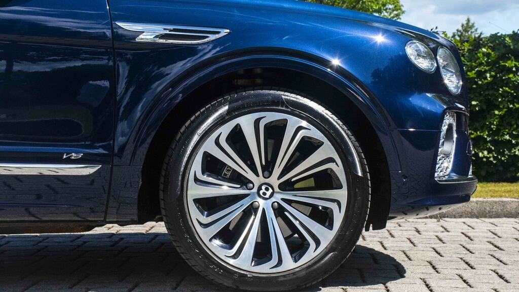 Bentley Bentayga 4.0 V8 First Edition Purple #6