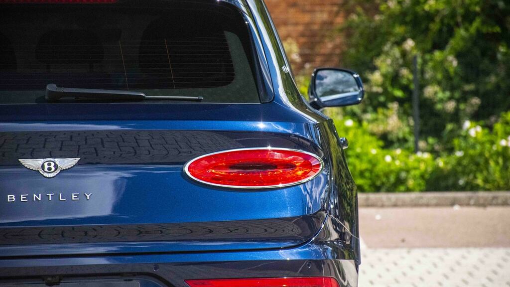 Bentley Bentayga Black #9