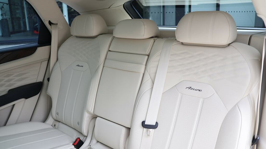 Bentley Bentayga Azure V8 #36