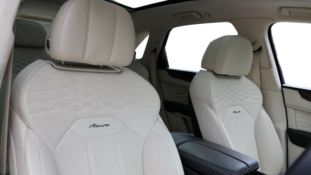 Bentley Bentayga Azure V8 #10