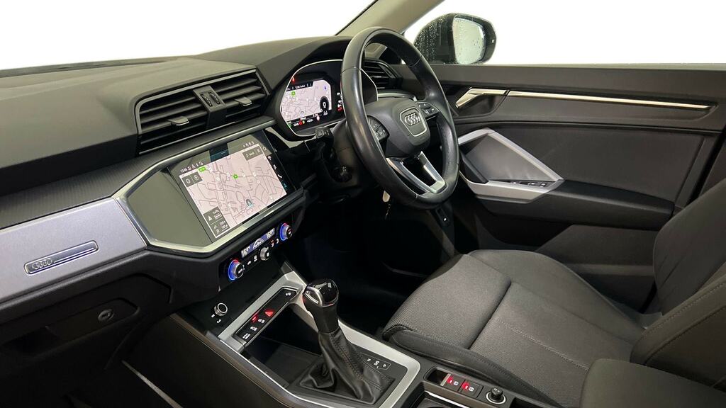 Audi Q3 35 Tfsi Sport S Tronic FM73TZF Grey #2