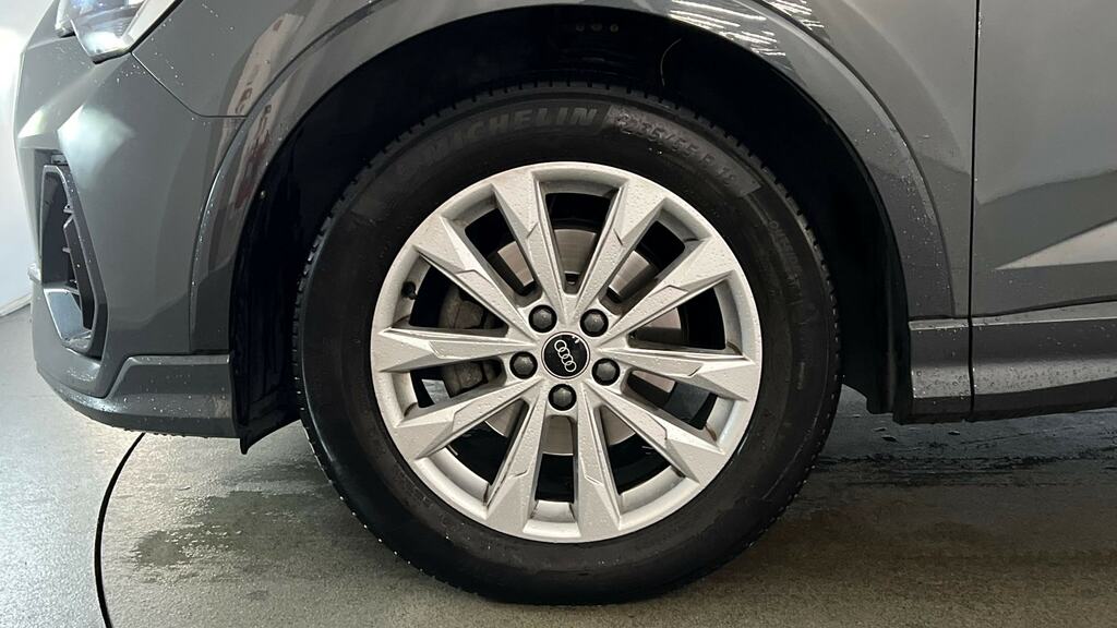 Audi Q3 35 Tfsi Sport S Tronic FM73TZF Grey #5