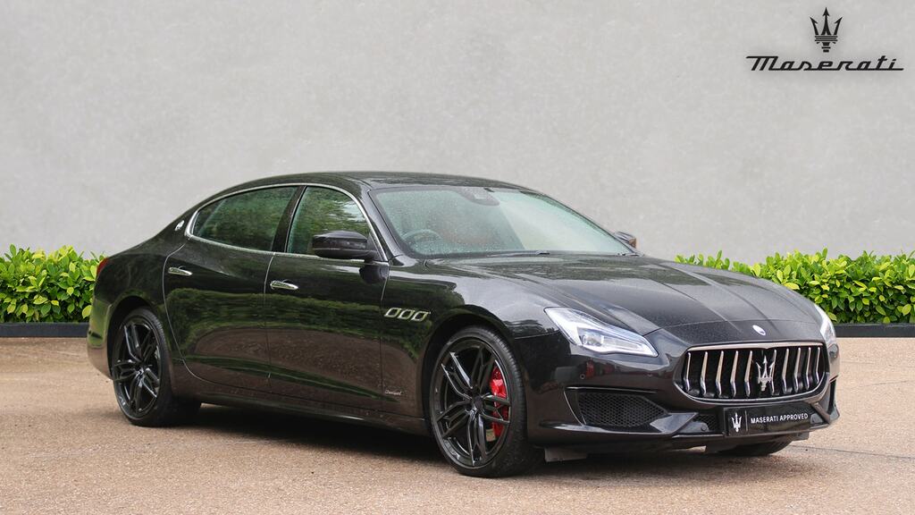 Maserati Quattroporte V6 Gransport Black