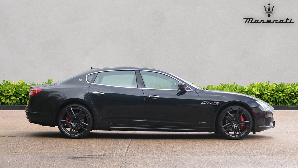 Maserati Quattroporte V6 Gransport Black #2