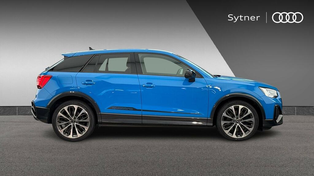Audi Q2 Sq2 Quattro Black Edition S Tronic Blue #4