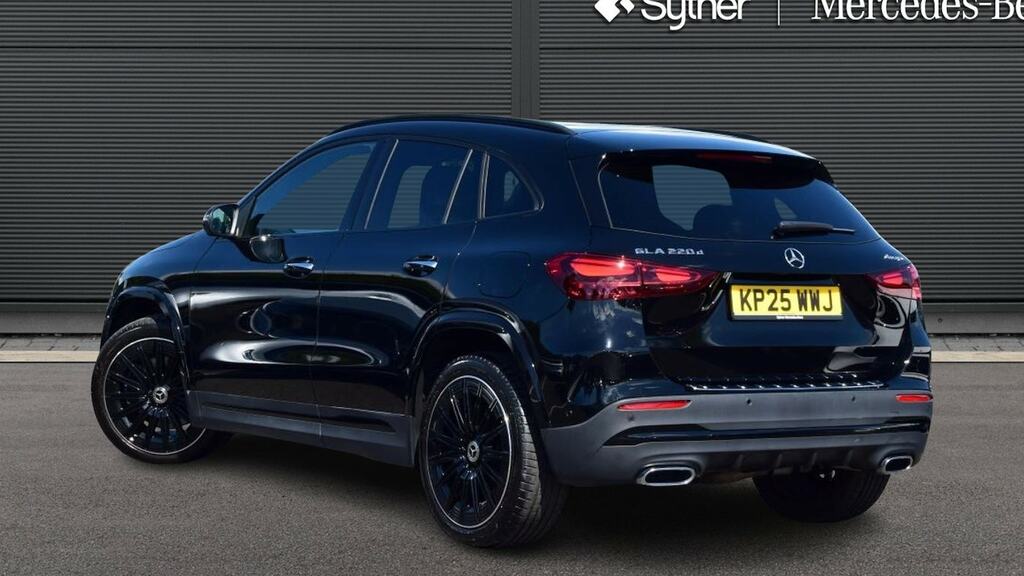 Mercedes-Benz GLA Class Gla 220D 4Matic Amg Line Premium Plus KP25WWJ Black #2