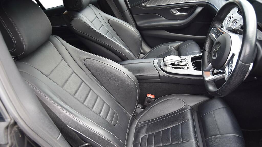 Mercedes-Benz CLS 4Matic Plus Premium Plus Black #12