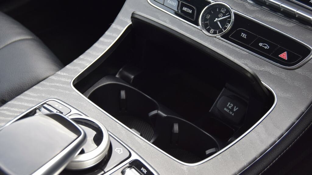Mercedes-Benz CLS 4Matic Plus Premium Plus Black #18