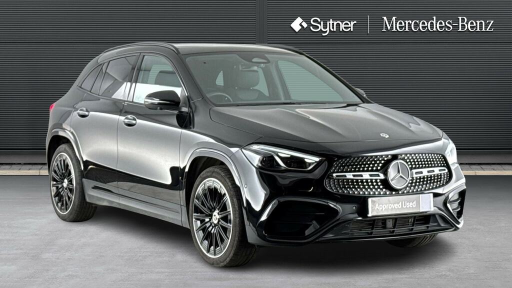 Mercedes-Benz GLA Class Gla 220D 4Matic Amg Line Premium Plus Black