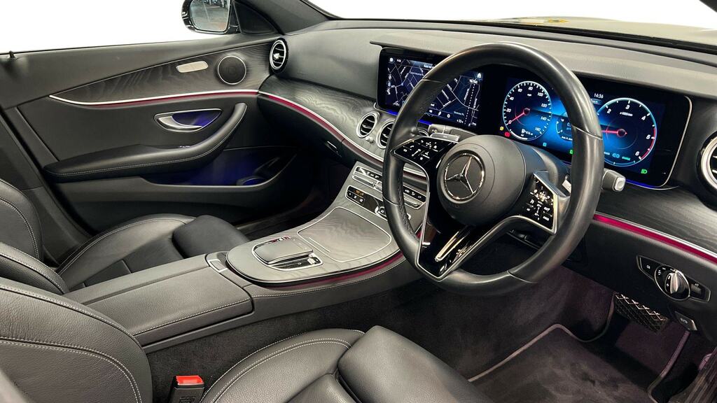 Mercedes-Benz E Class E220d 200 Amg Line 9G-tronic Black #3