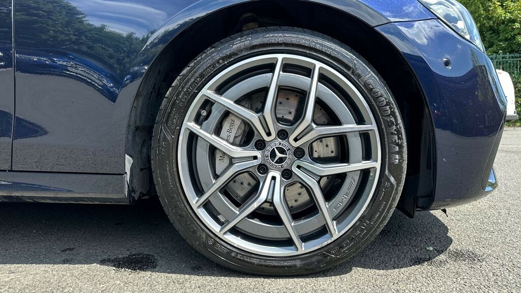 Mercedes-Benz E Class E400d 4Matic Amg Line Premium 9G-tronic Blue #5