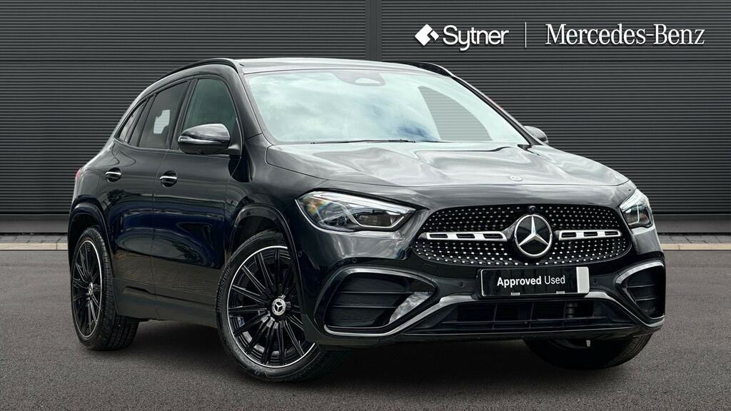 Mercedes-Benz GLA Class Gla 220D 4Matic Amg Line Premium Plus Black