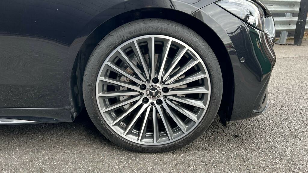 Mercedes-Benz C Class C220d Amg Line Premium 9G-tronic Black #5