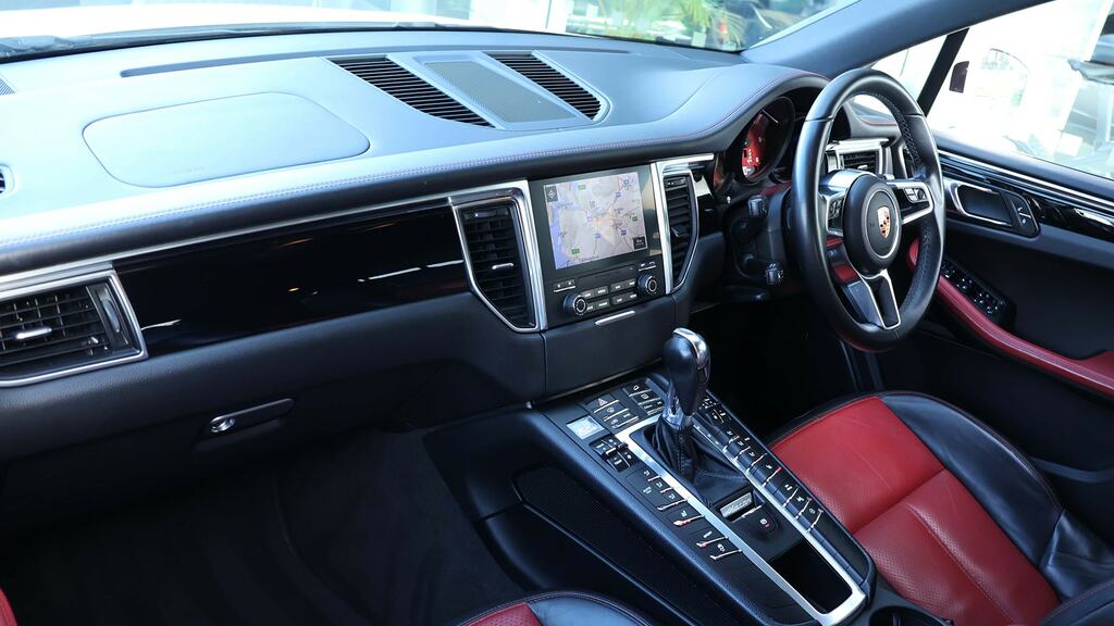 Porsche Macan S Pdk White #3