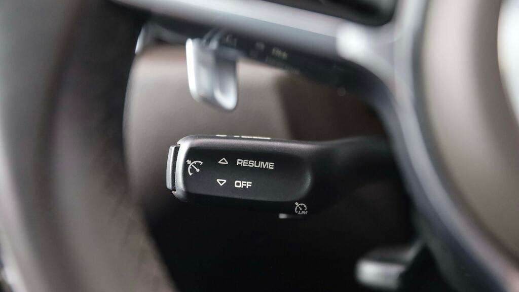 Porsche Macan S Pdk YNZ9641  #16