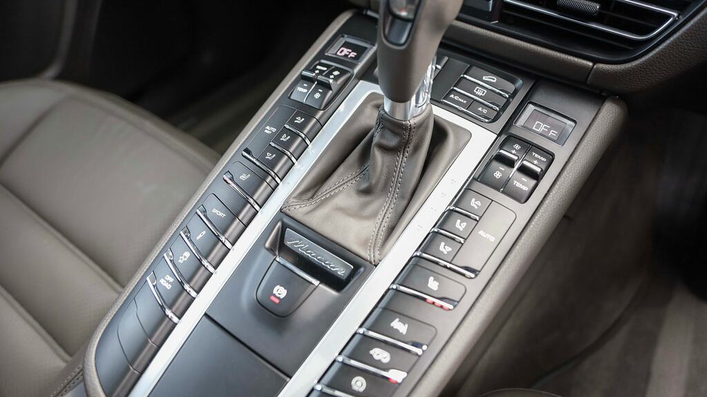 Porsche Macan S Pdk YNZ9641  #20