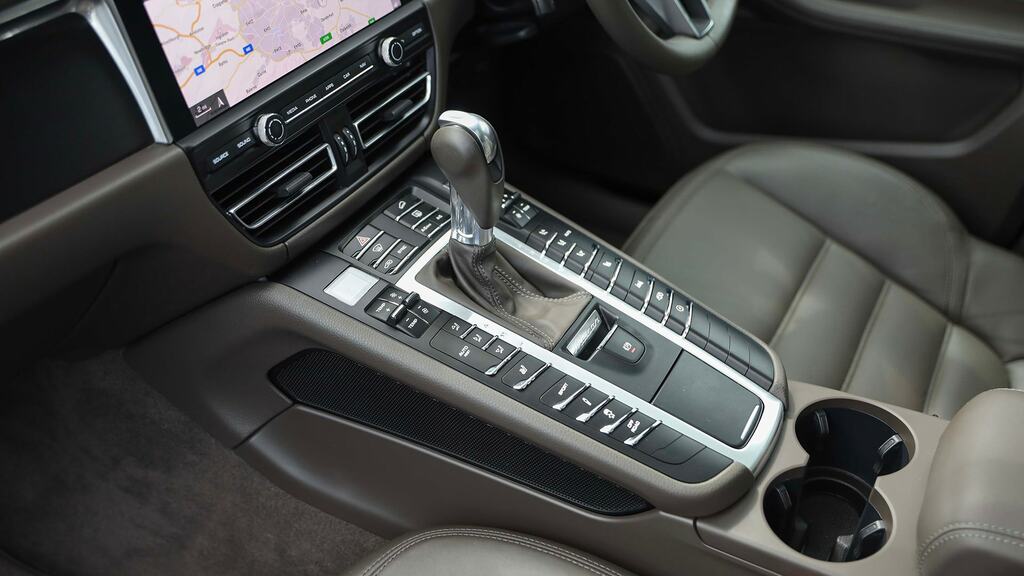 Porsche Macan S Pdk YNZ9641  #19