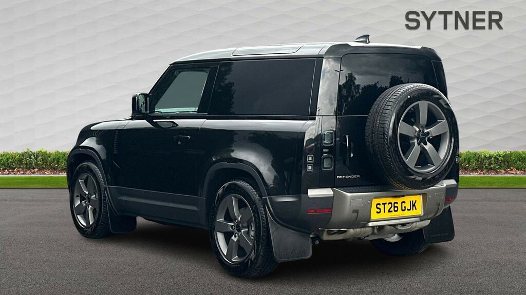 Land Rover Defender 90 3.0 D250 Hard Top S Black #2
