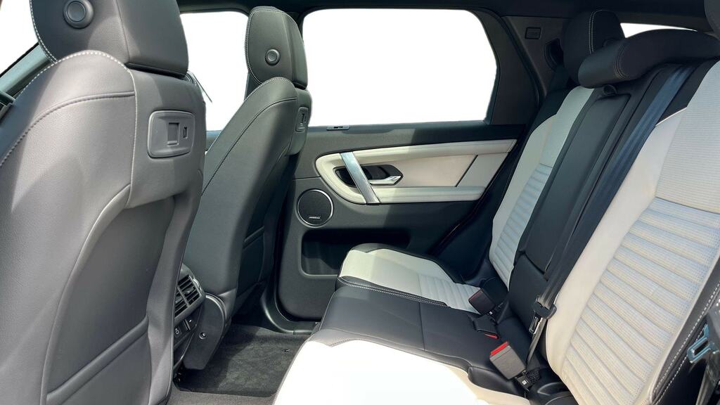 Land Rover Discovery Sport 1.5 P270e Landmark 5 Seat DE26EYT Blue #4