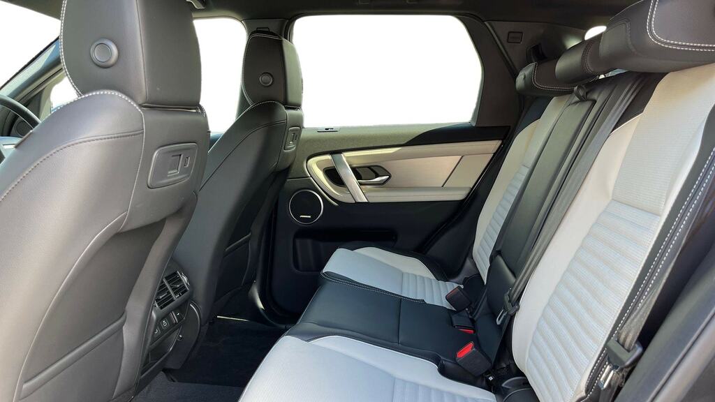 Land Rover Discovery Sport 1.5 P270e Landmark 5 Seat DE26HYW Grey #4