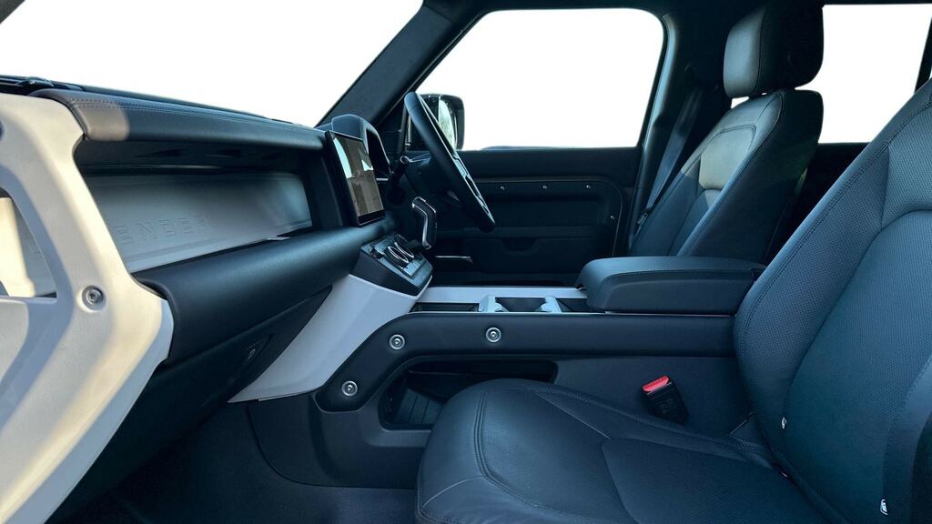 Land Rover Defender 130 3.0 D350 X-dynamic Hse 130 8 Seat Grey #3