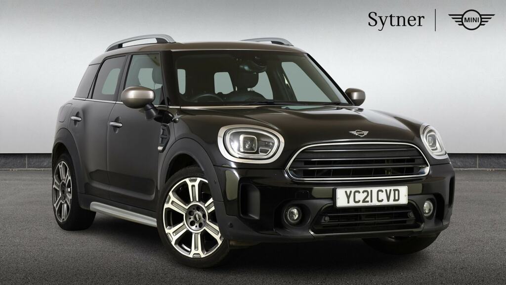 Mini Countryman 1.5 Cooper Exclusive Comfort Pack YC21CVD Black