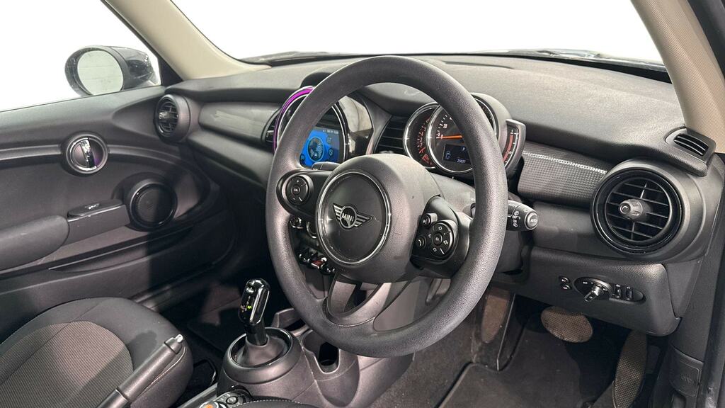 Mini Hatch 1.5 Cooper Classic II Nav Pack EF69WDD Blue #6