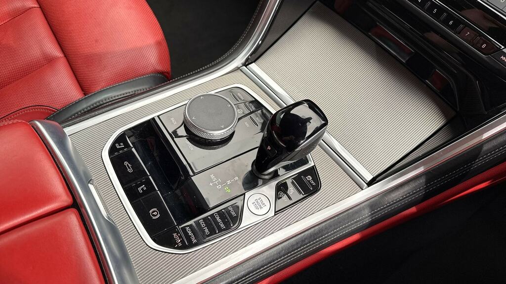 BMW 8 Series 840D Xdrive Green #13