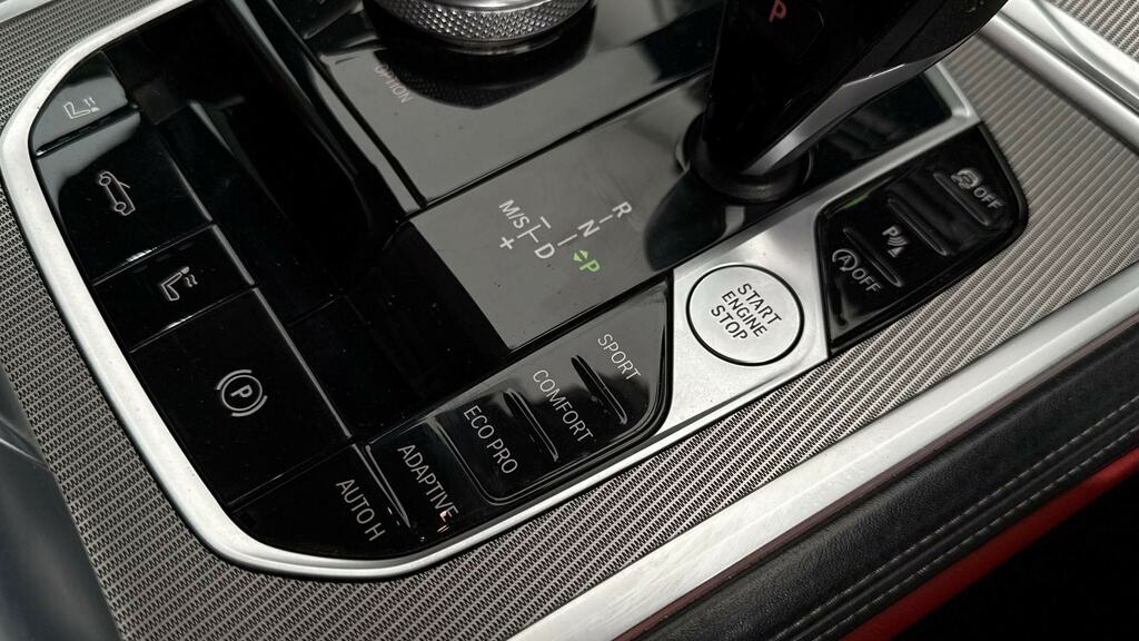 BMW 8 Series 840D Xdrive Green #22