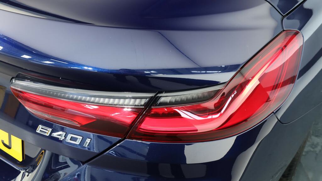 BMW 8 Series M850i Xdrive Blue #24