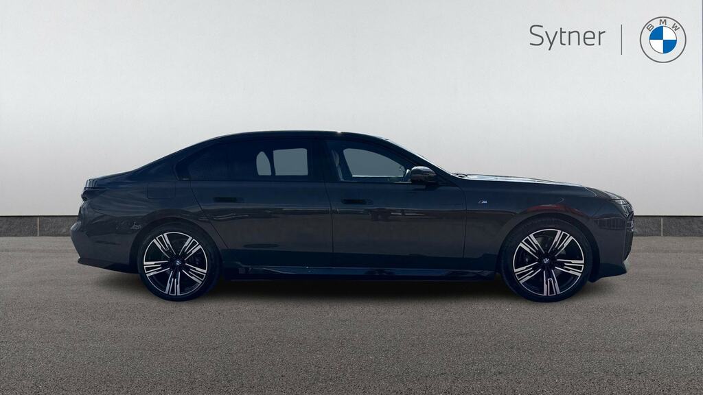 BMW i7 335Kw Edrive50 M Sport 105.7Kwh Grey #3