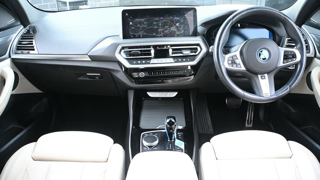 BMW iX3 210Kw M Sport Pro 80Kwh Blue #4
