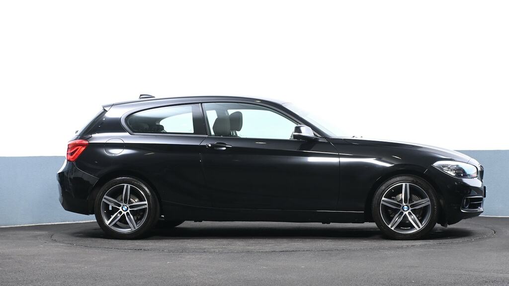 BMW 1 Series 118I 1.5 Sport Nav Step Black #3