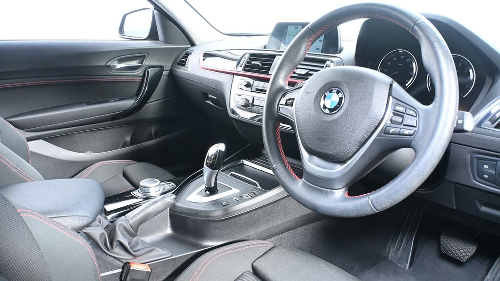 BMW 1 Series 118I 1.5 Sport Nav Step Black #6