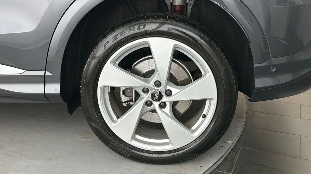 Audi Q5 2.0 Tdi Quattro S Line S Tronic Soundvision RA25NKK Grey #5