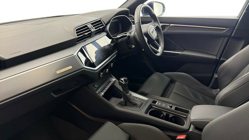 Audi Q3 35 Tfsi S Line S Tronic OW74UCD Blue #2