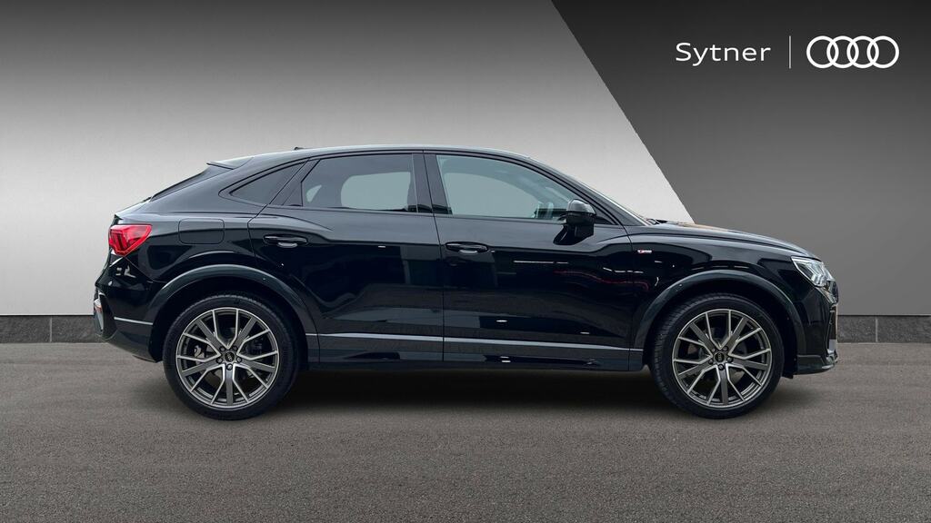 Audi Q3 35 Tfsi Black Edition S Tronic Tech Pack NU25PXG Black #4