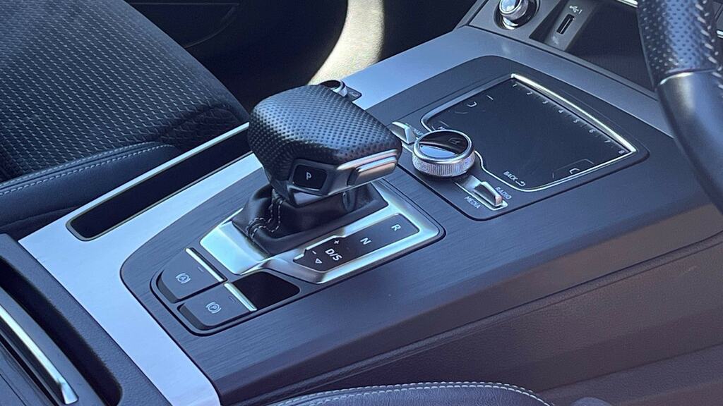 Audi Q5 Q5 Phev S Line Black Edition 50 Tfsi E Quattro Sem Black #14
