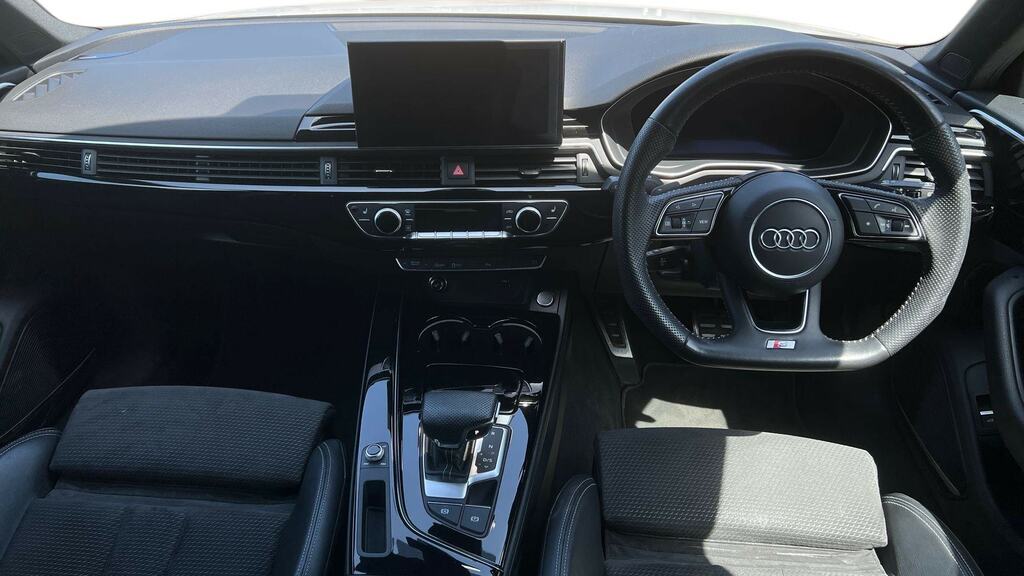 Audi A4 Avant 35 Tfsi Black Edition S Tronic Comfortsound White #6