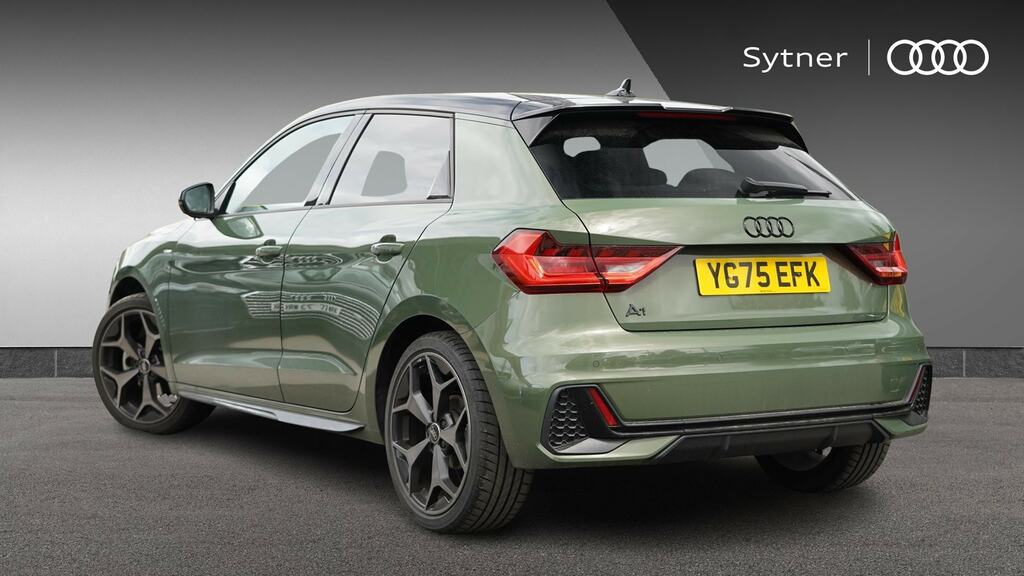 Audi A1 35 Tfsi Black Edition S Tronic YG75EFK Green #3