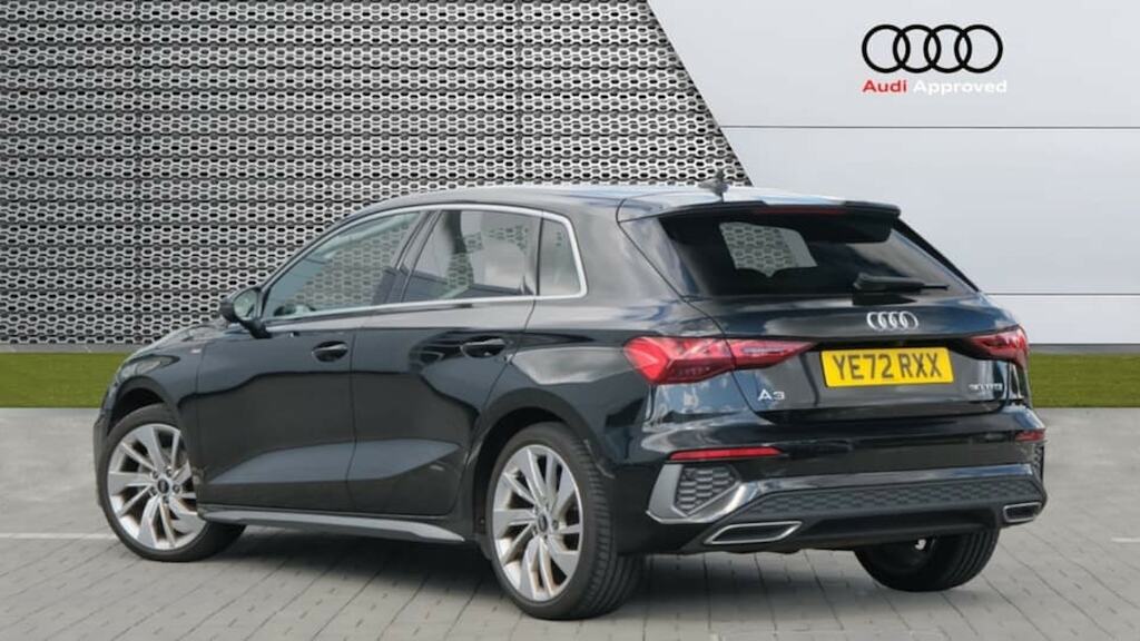 Audi A3 30 Tfsi S Line Comfortsound YE72RXX Black #3