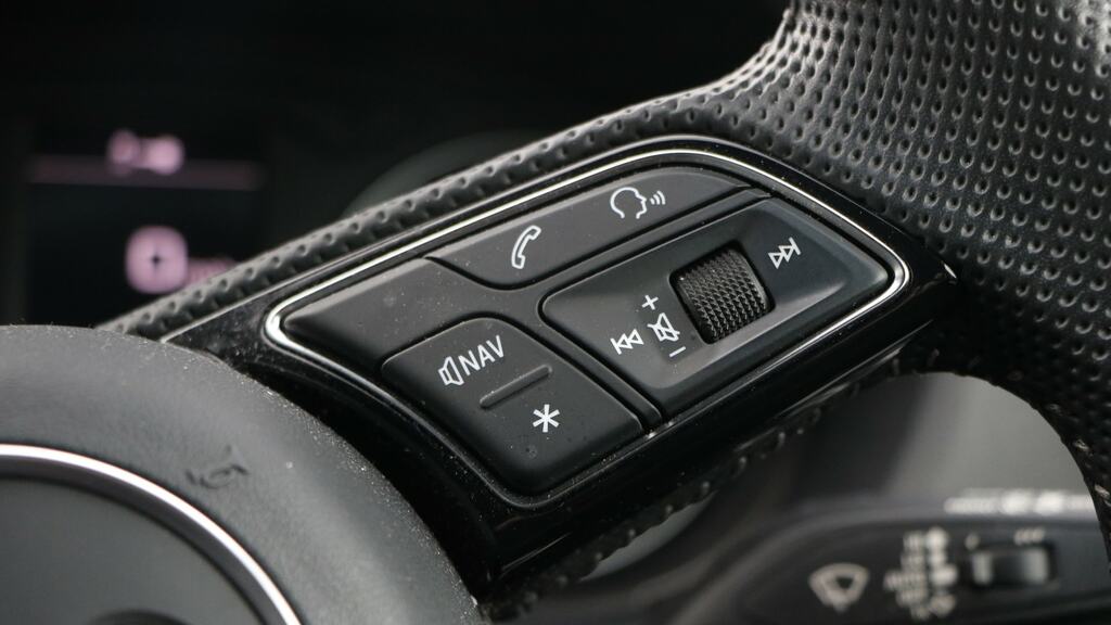 Audi Q2 S Line 35 Tfsi 150 Ps 6-Speed Grey #17