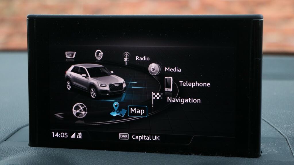 Audi Q2 S Line 35 Tfsi 150 Ps 6-Speed Grey #18