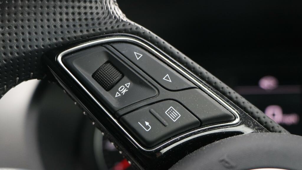 Audi Q2 S Line 35 Tfsi 150 Ps 6-Speed Grey #16