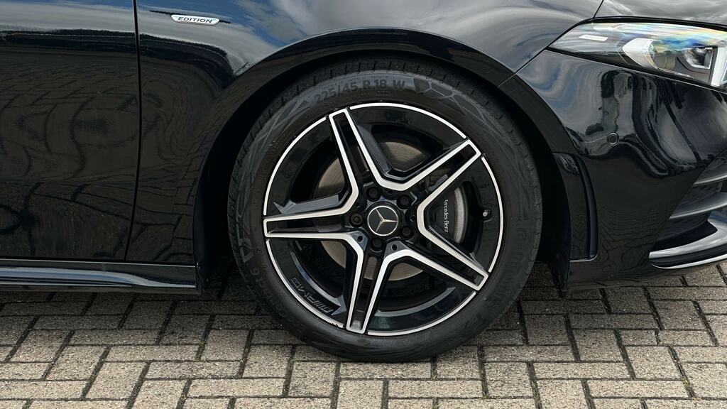 Mercedes-Benz A Class A200 Amg Line Premium Plus Edition NG22ZGN Black #5