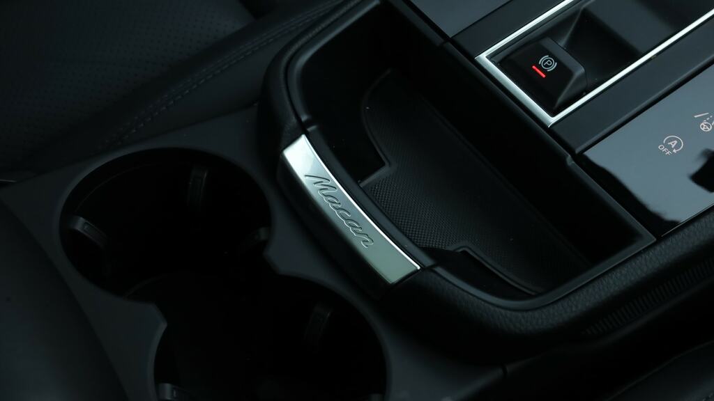 Porsche Macan T Pdk #16