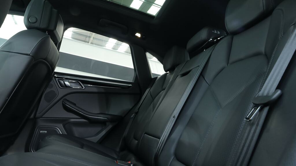 Porsche Macan T Pdk #22