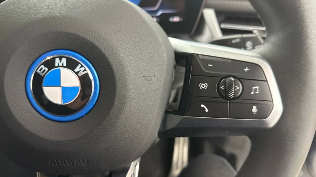 BMW iX1 Suv Blue #18