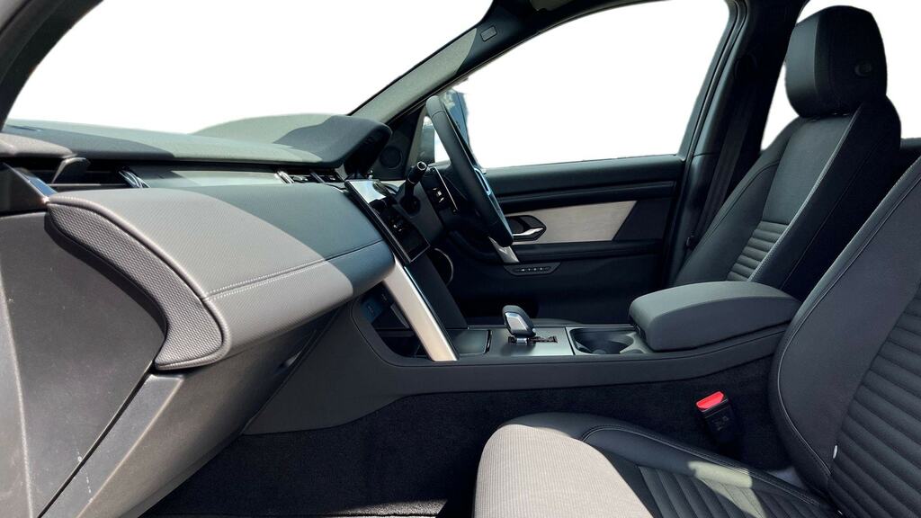 Land Rover Discovery Sport 1.5 P270e Landmark 5 Seat Red #3