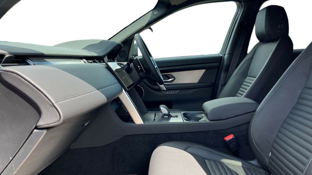 Land Rover Discovery Sport 1.5 P270e Landmark 5 Seat Red #3